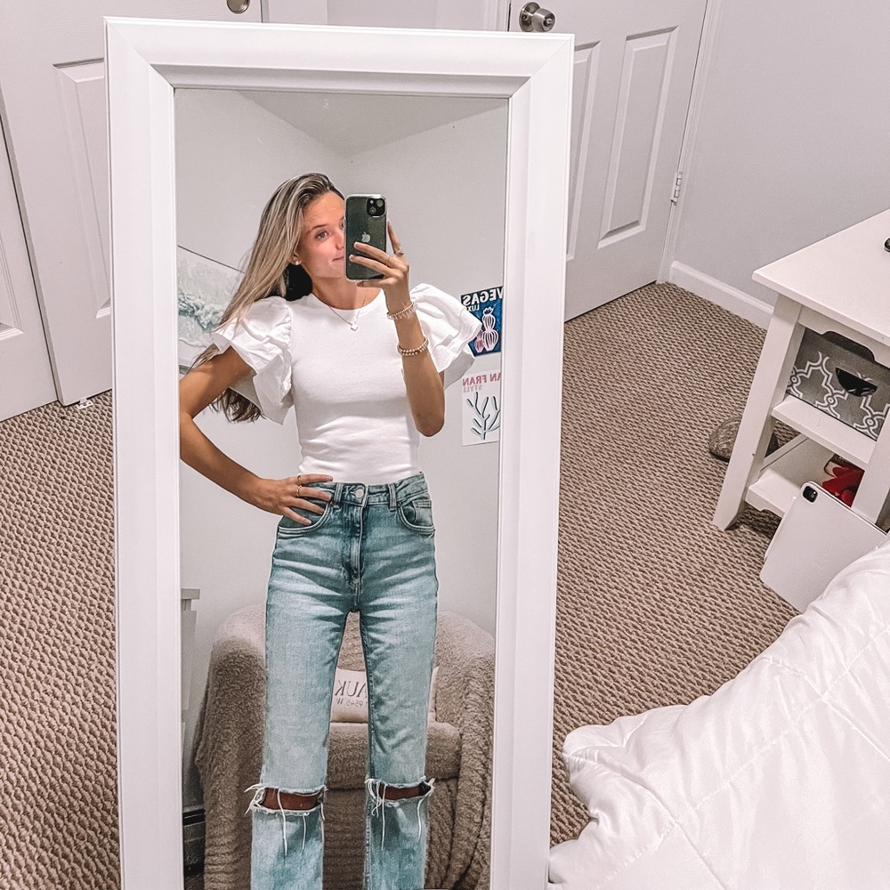 Zara white body suit with ruffle short sleeve